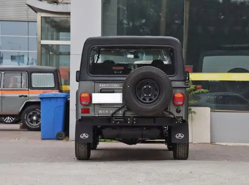 2020款北京212来袭!实力媲美牧马人,非承载式车身,还符合国六