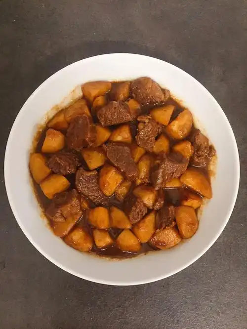【土豆炖牛肉】软嫩酥烂入味,不老不柴不硬