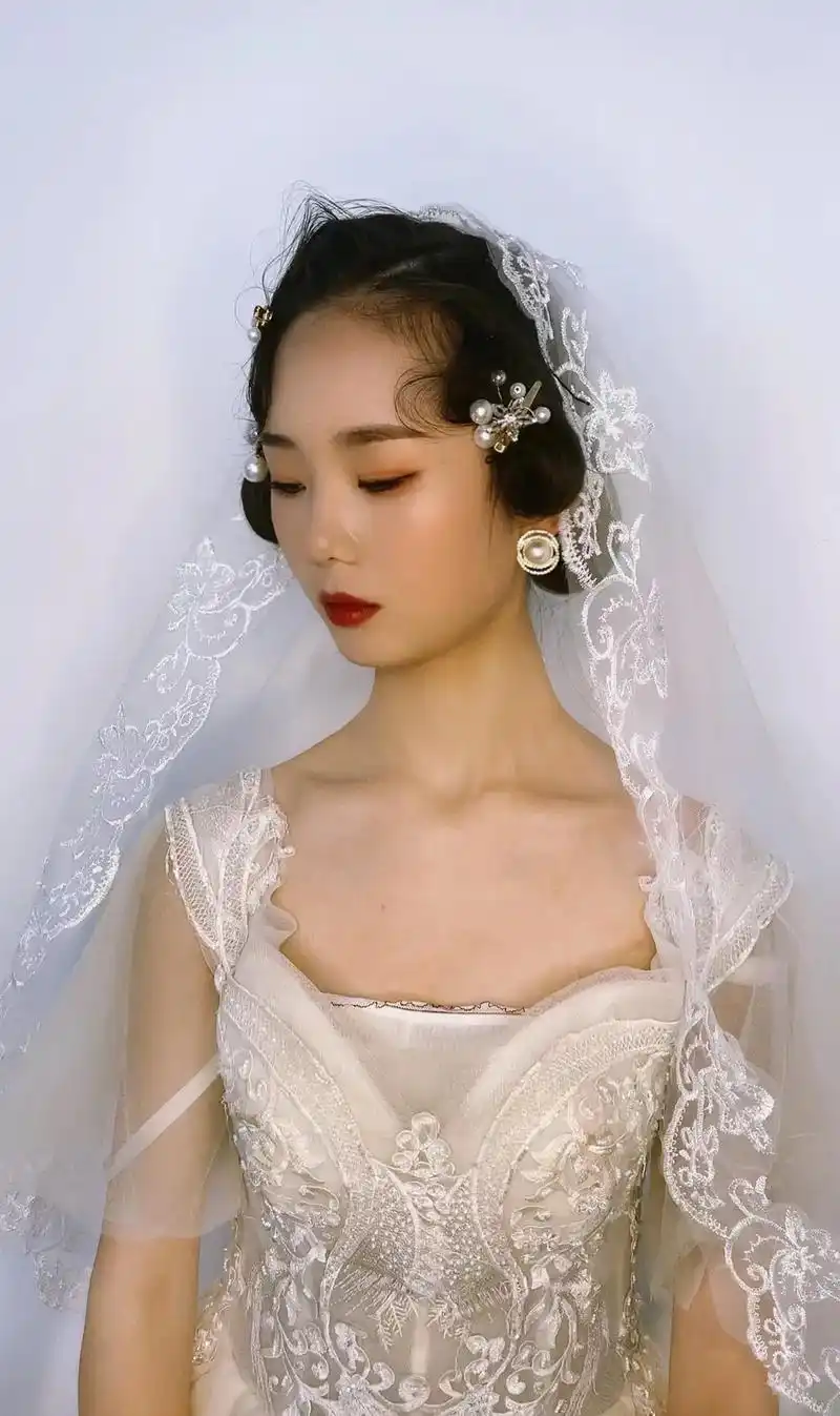 今日课堂作品复古新娘妆容分 - 抖音