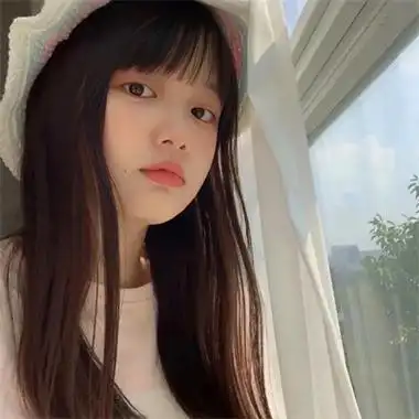 有点可爱的高清唯美女生头像