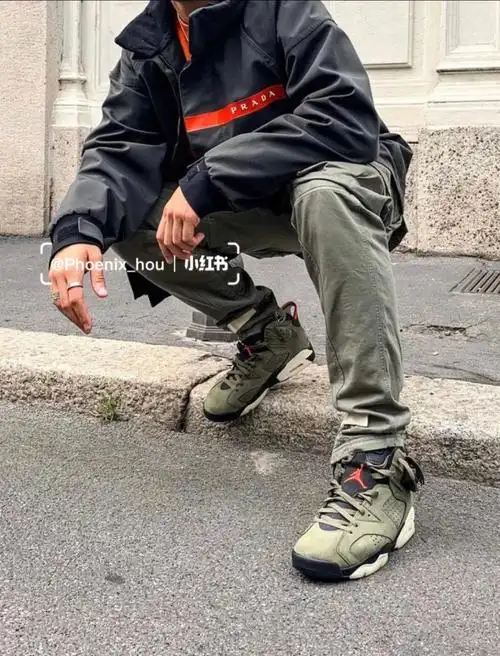 时尚出街prada搭配travisscottaj6高街风