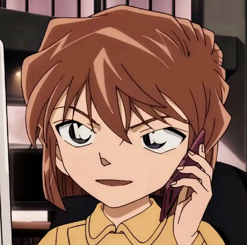 「灰原哀」头像and背景图ovo 我家小哀真好看7815