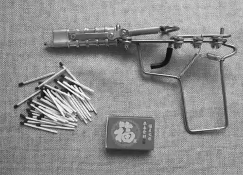 洋火枪,基本男孩子必备突然想起了一句话:我曾经是你,你,终归是我!