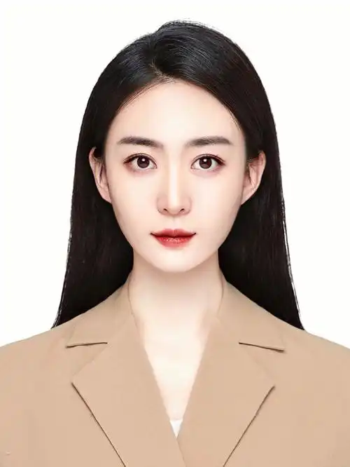 家很火的个人工作室踩过一次雷以后(修片过分),今年选择了连锁海马体