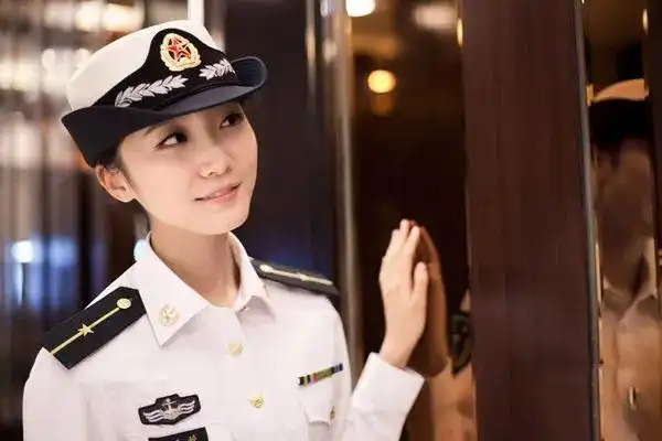 最美女兵长啥样这样