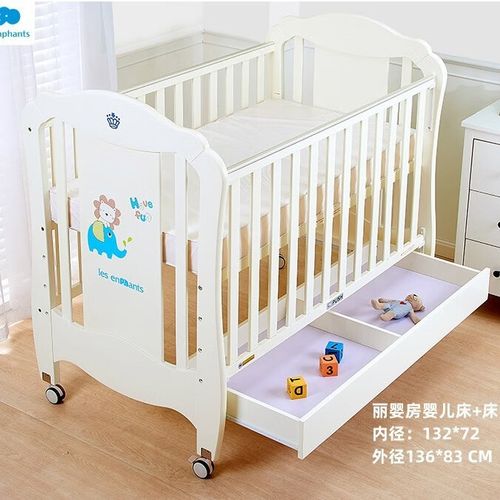 实木婴儿床拼接大床小床刚出生新生儿摇篮多功能儿童床环保宝宝床