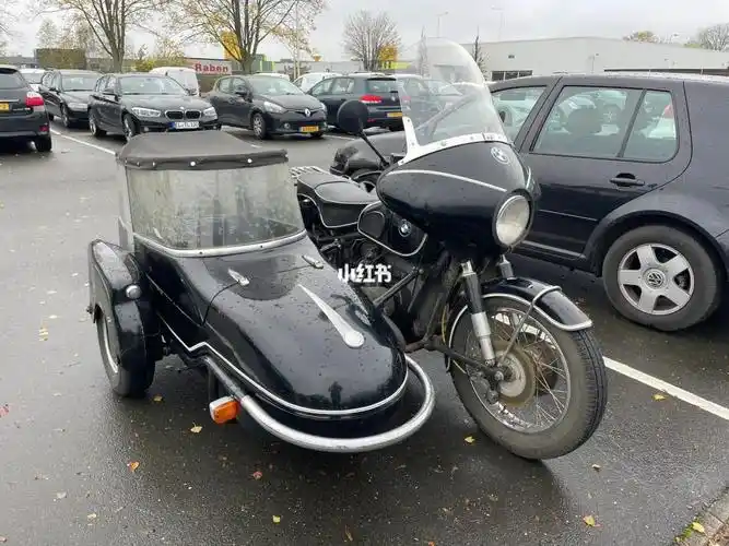 宝马三轮摩托车