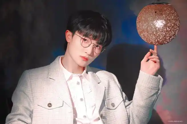 10|声生不息】周老师请多戴眼镜@卡布叻_周深