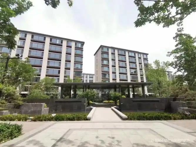 低密度洋房 三居双卫 卫生间带窗 保利物业 熙悦天寰