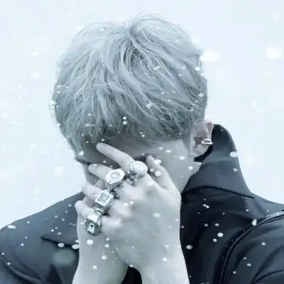 下雪头像男 高清好看的帅气雪景头像男