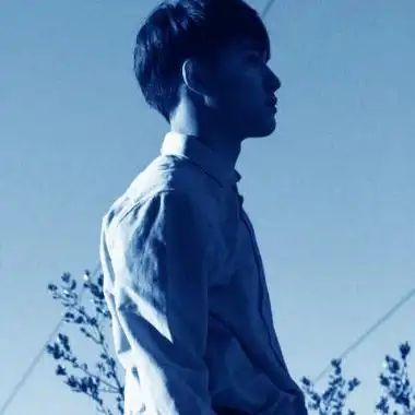 侧面冷酷帅气图片头像高清帅气冷酷的侧面男生头像图片