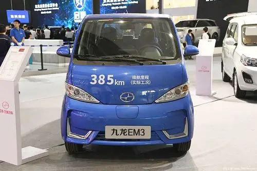 18米纯电动多用途乘用车41kwh>外观> > 九龙汽车 > 九龙em3 > 九龙em3