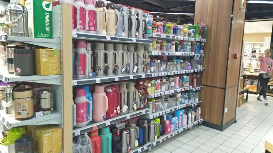 谷城店家庭区保温杯壶陈列美篇