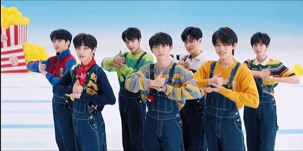 时代少年团少年onfire首场公演舞台姐姐真漂亮纯享版