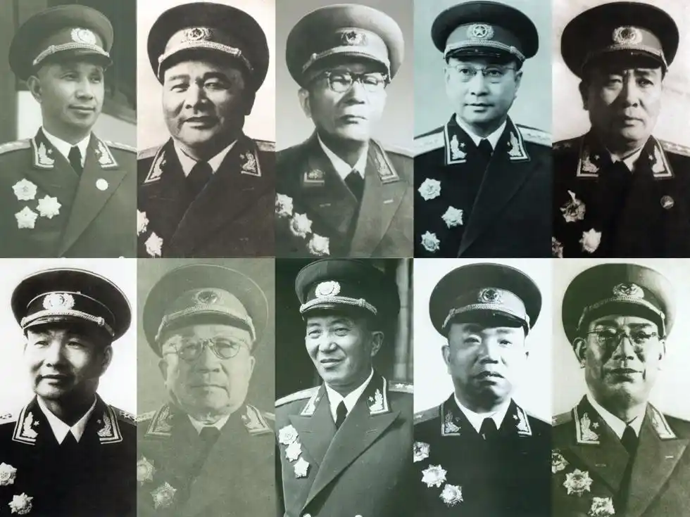 历史的缩影中国人民解放军1955年第一次实行军衔制时,设有大将军衔,被