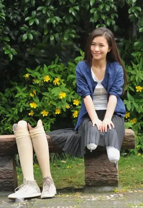 2008年汶川地震截肢又离婚舞蹈老师凤凰涅盘重写人生传奇