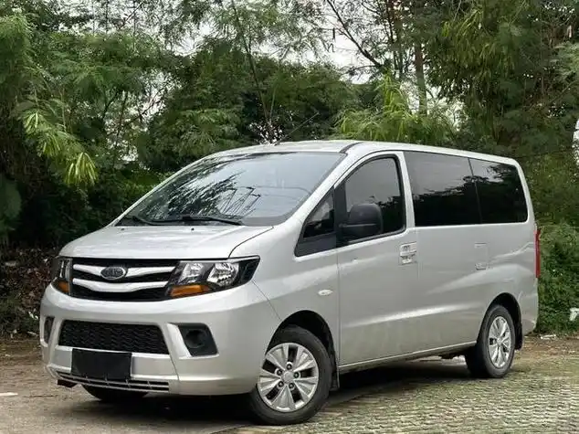 本文目录一览: 1,江淮瑞风m3报价及图片   2,江淮瑞风m3怎么样.