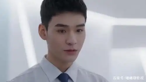 寸头照样帅气难掩