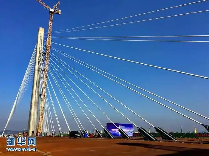 世界最宽单塔斜拉桥14日合龙