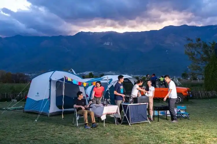 户外野营需要准备哪些装备