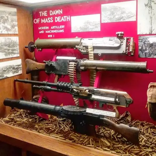 玩过战地1的朋友来聊聊刘易斯机枪用起来如何