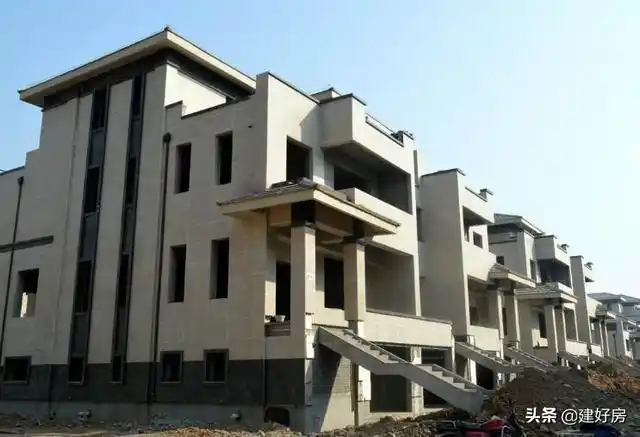 农村外墙刷漆步调