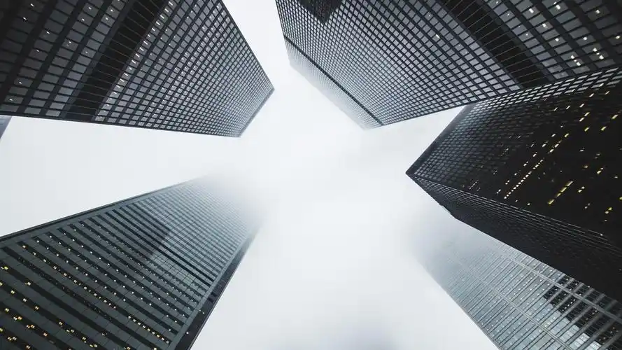 摩天大楼壮观桌面壁纸_城市高楼大厦