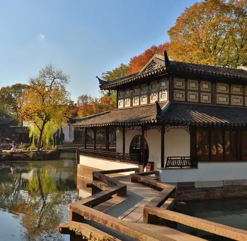 游拙政园,赏秋日苏州园林之美