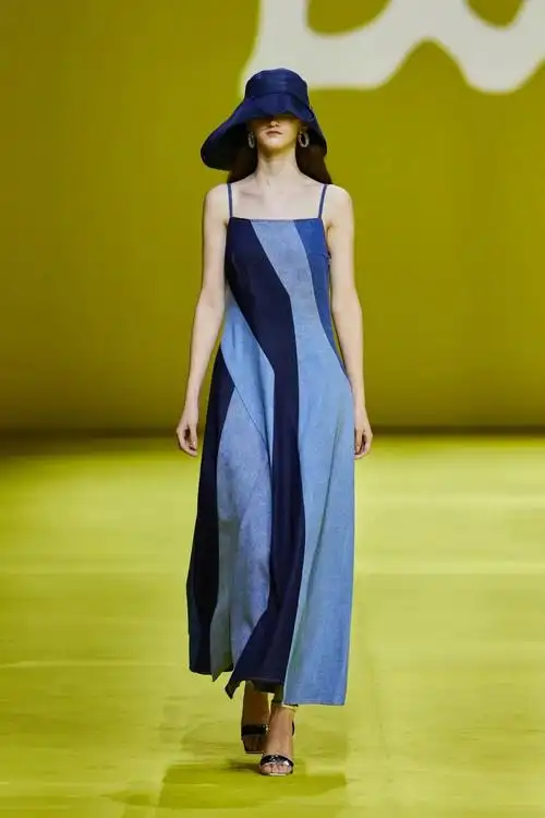 流行趋势——2024春夏女装t台流行趋势-服装趋势预测-cfw服装设计网