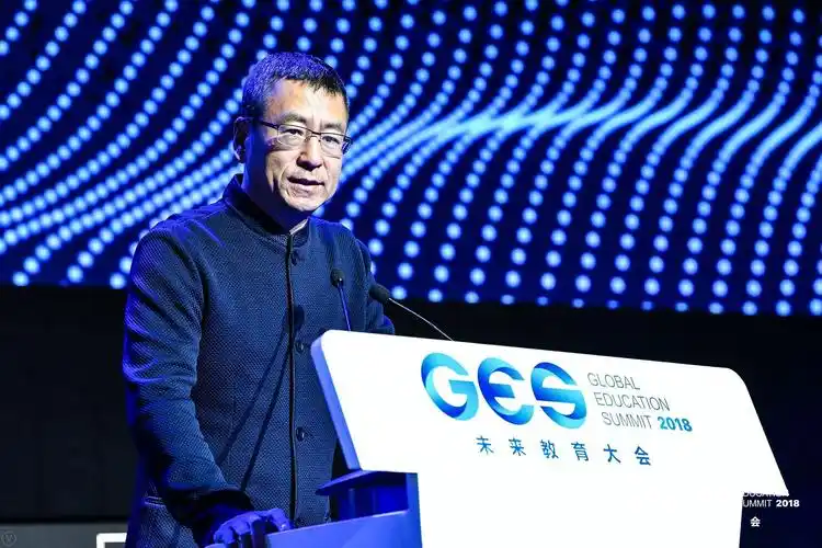 央视新闻评论员白岩松:德智体美劳在这个时代的意义