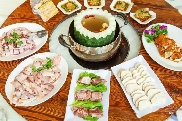 「鼻祖级」冬瓜盅来啦,炎炎夏日的解暑神器,人均只要25!_套餐