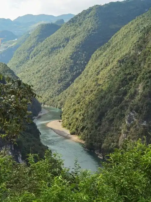 寻找鱼跳瀑布和天生桥,赤水河峡谷——国庆节仁怀市游之三