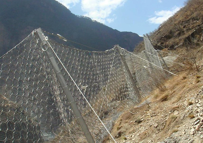 被动边坡防护网