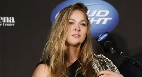 盘点全球十大搏击美女昆仑决两人入围