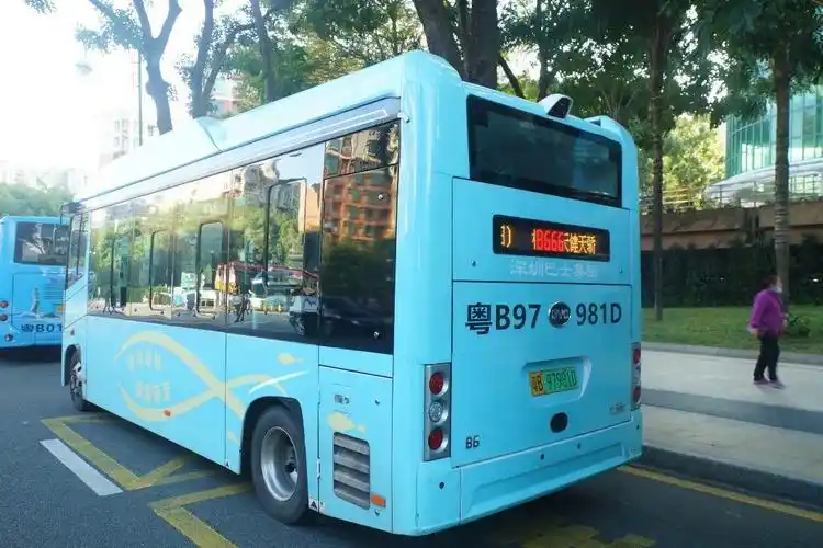 自带儿童座椅深圳公交提新车啦