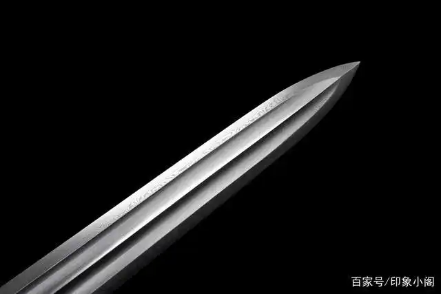 百炼钢罗马战剑,鉴赏