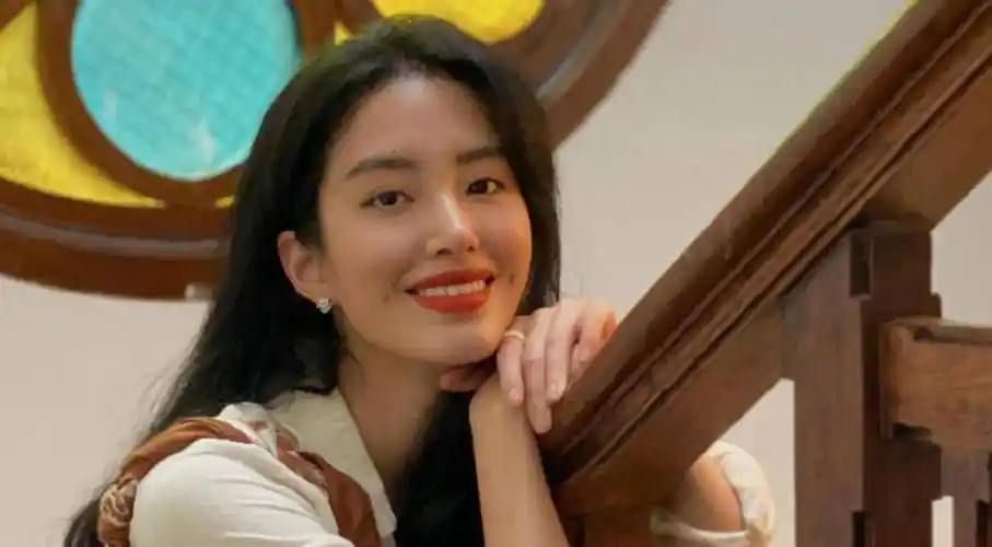 截胡金晨,撬走刘亦菲的"干爹"陈金飞,杨采钰是如何做到的_网友_父母