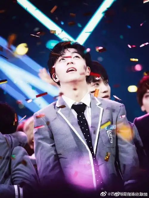 陈立农粉丝五周年视频时长1003##粉丝接龙祝陈立农出道五周年