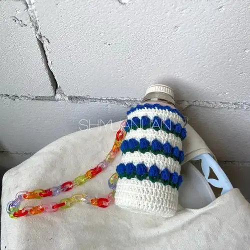 钩针编织蓝色郁金香杯套