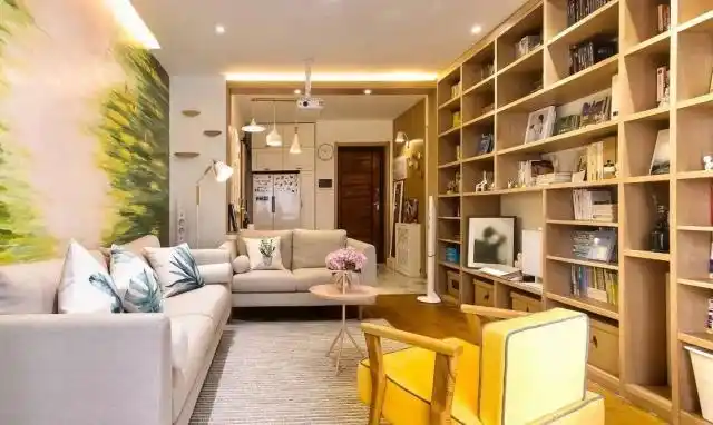 把客厅装修成书房,可以培养小孩爱看书的习惯