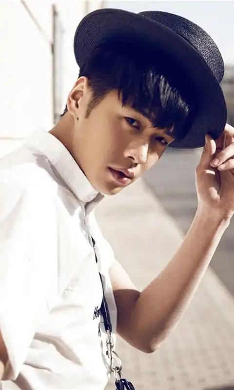 张若昀帅气写真安卓壁纸张若昀明星帅哥男演员时尚写真安卓壁纸