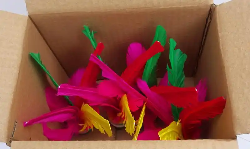 支持电商包装定制我们是专业的专业生产毽子不要拿鸭毛比毛片是宽的比