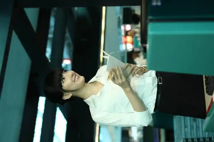 陈匡怡的演技我没印象,但她的长相我却难忘至今_线条_台美人_容貌