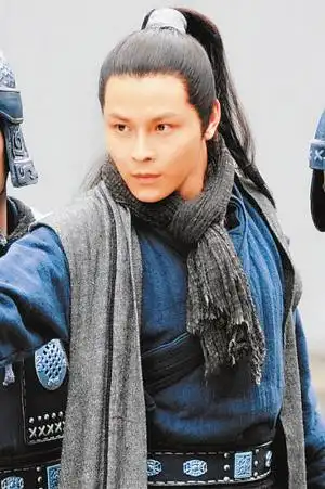 最近,随着剧情的不断推进,剧中"小三子"(拓跋绍)的扮演者,石家庄男孩