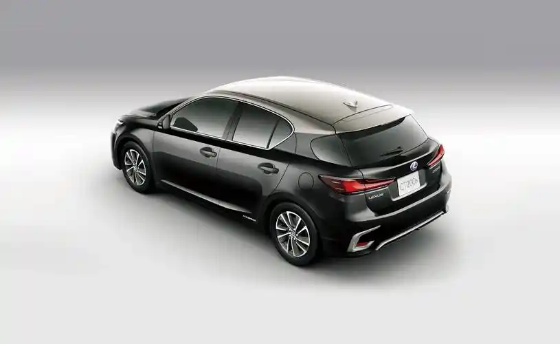 雷克萨斯推出ct200h最终版