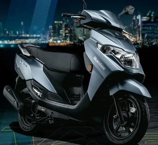 摩托车豪爵虎鲨125t-52家用踏板电喷带尾箱护杠摩托车整车