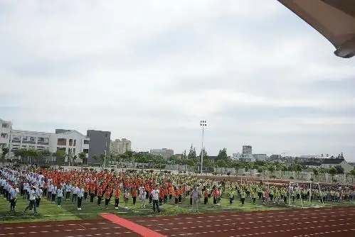 "迈好成长每一步 快乐生活每一天"——太仓市双凤镇新湖小学一年级