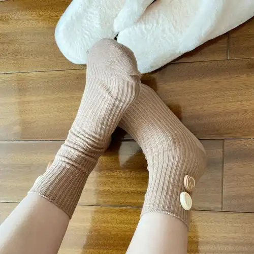 咖啡色袜子女中筒韩国秋冬纯棉日系笑脸外穿可爱中筒袜