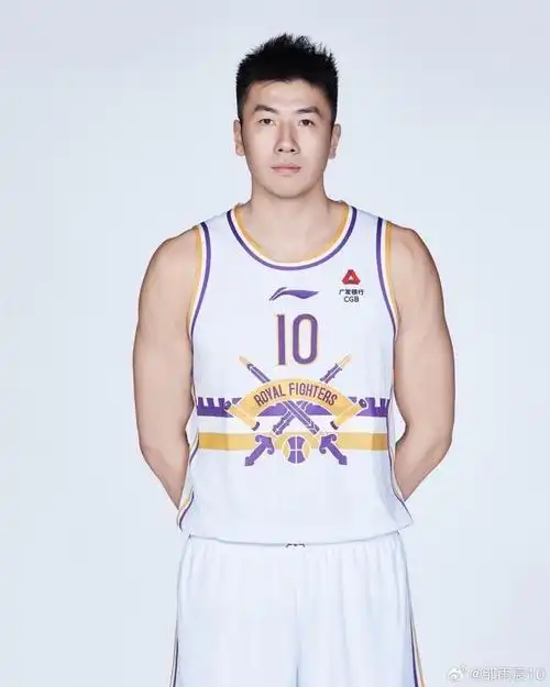 12万篮板奖金先生01邹雨宸晒定妆照慢慢即漫漫漫漫亦灿灿