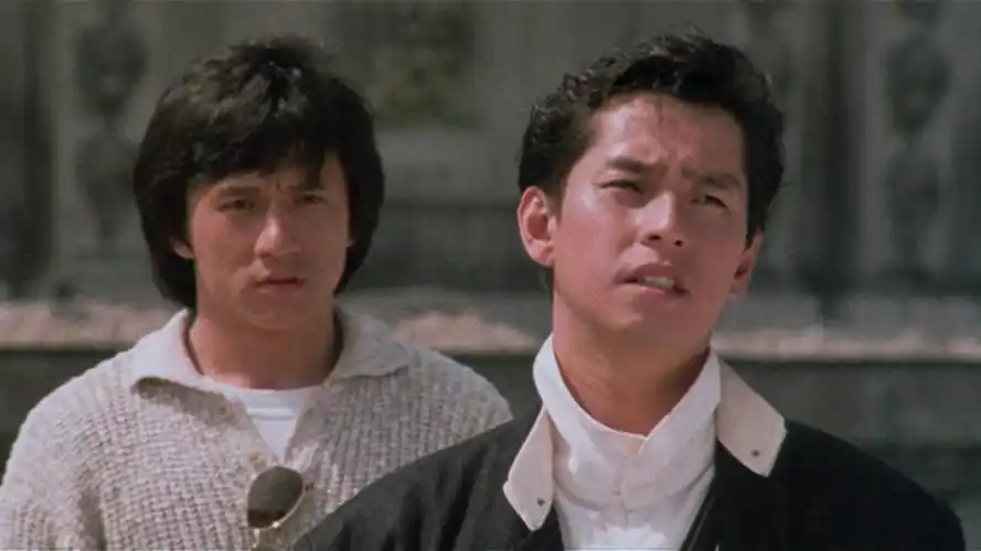 《龙兄虎弟》——虽然成龙和谭咏麟的组合演技相当在线,很多桥段摆到